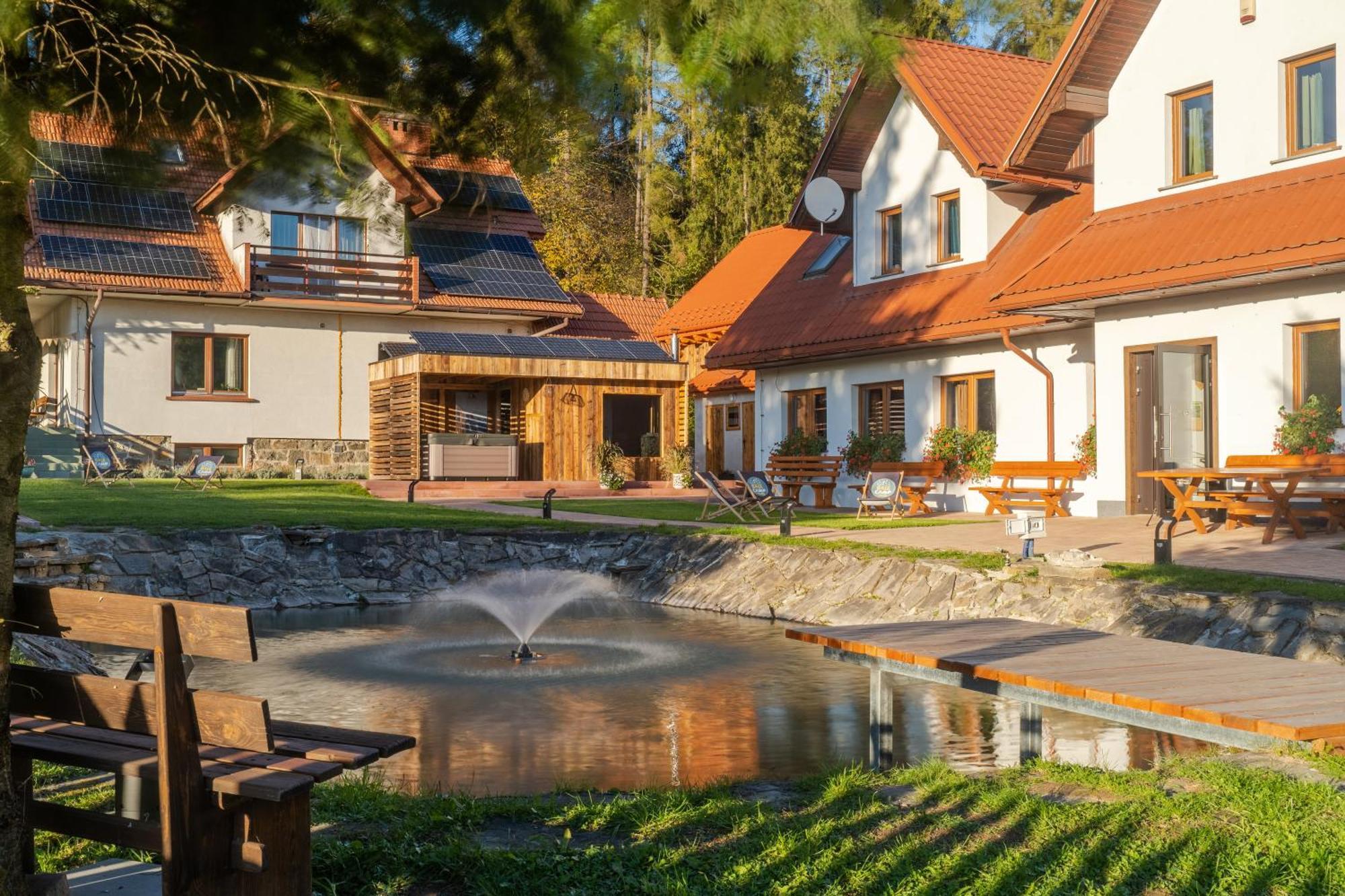Niedzica Base Camp Pieniny酒店 外观 照片